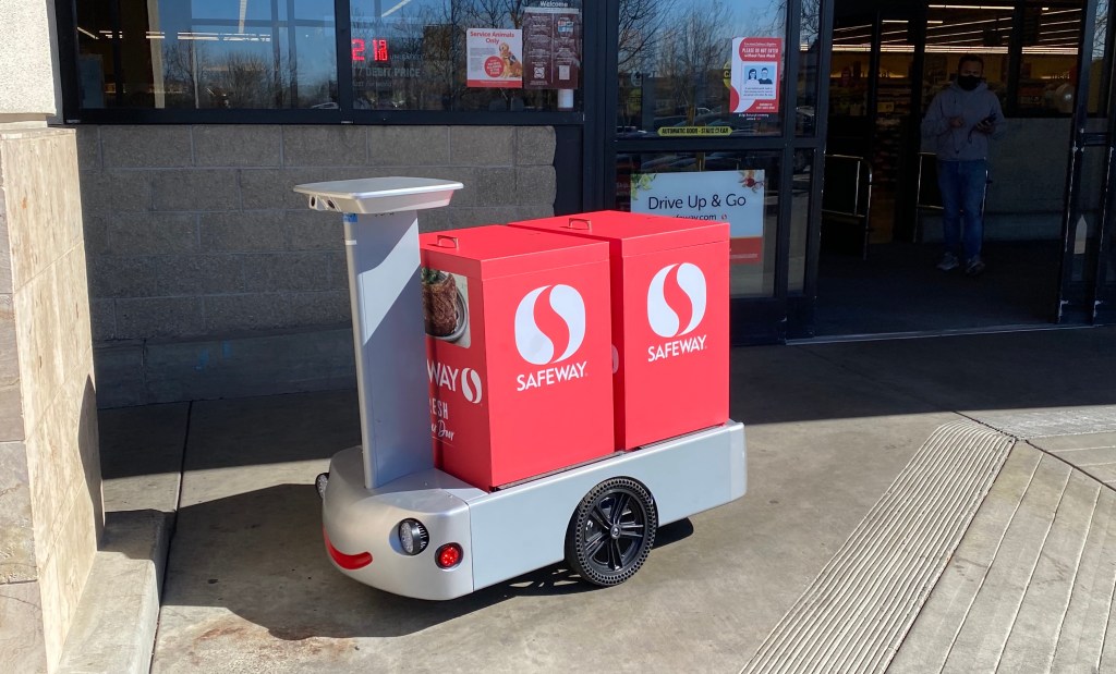 Albertsons taps Tortoise for remote-controlled grocery delivery robots