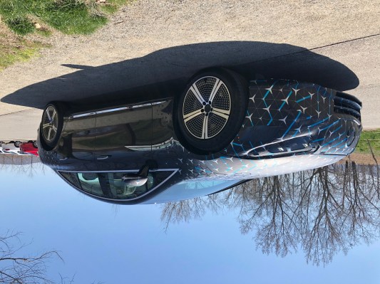 The Mercedes-Benz EQS of 2022 claims a luxurious, electric future – TechCrunch