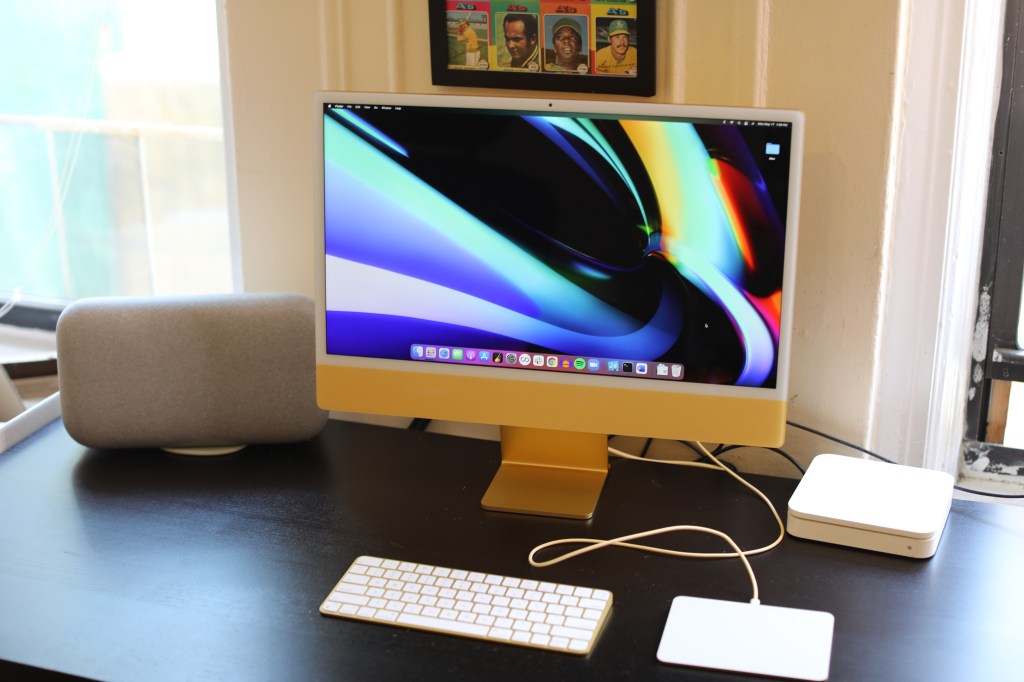 Apple 24 Inch M1 Imac Review Techcrunch, Best Desk Mount For Imac 27