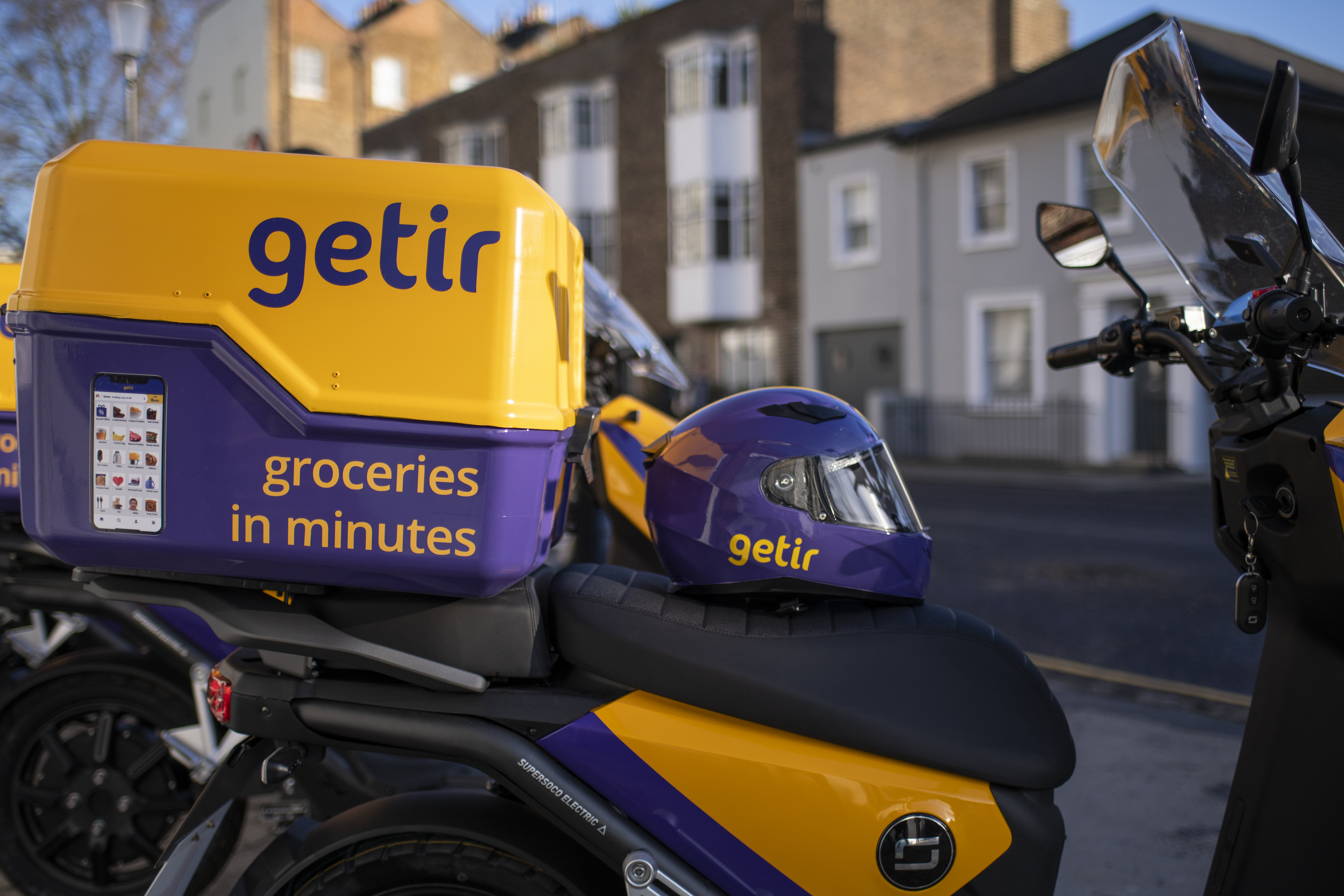 Turkey's instant grocery giant Getir grabs UK's Weezy in latest ...