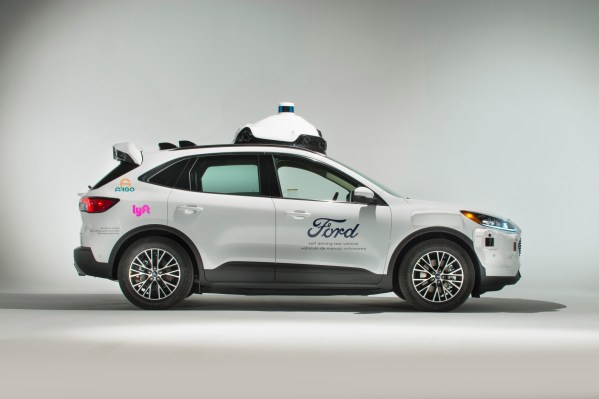 Argo, Ford to launch self-driving vehicles on Lyft’s ride-hailing app