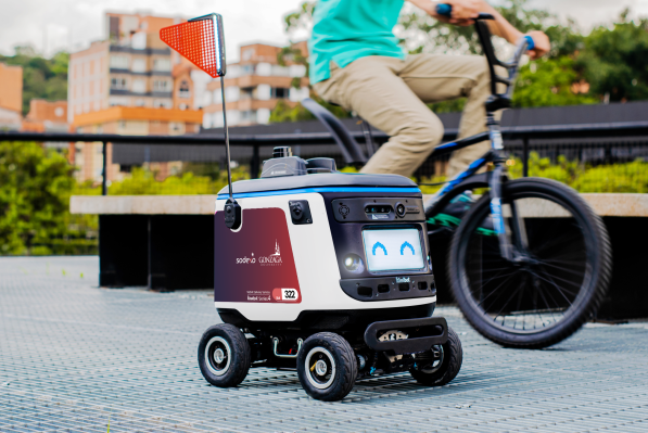 Kiwibot partners with hospitality giant Sodexo to bring food delivery robots to more college campuses ' TechCrunch