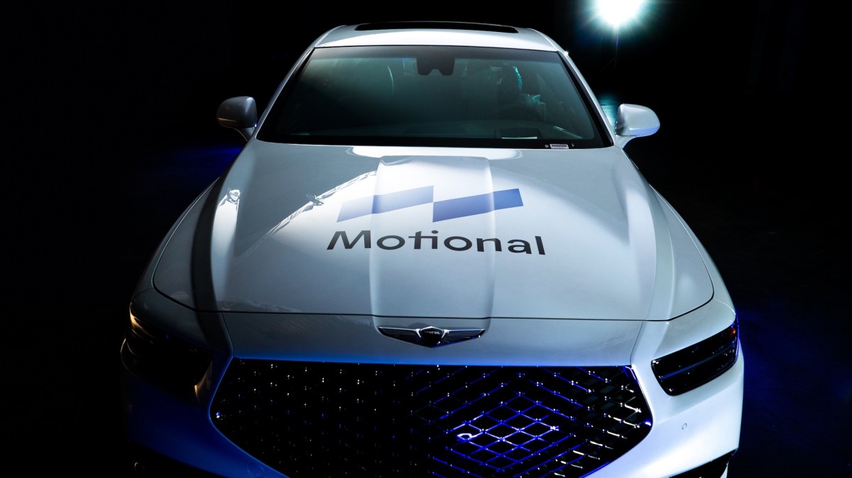 Hyundai-Backed AV Startup Moves Downsizing • TechCrunch| Roadsleeper.com