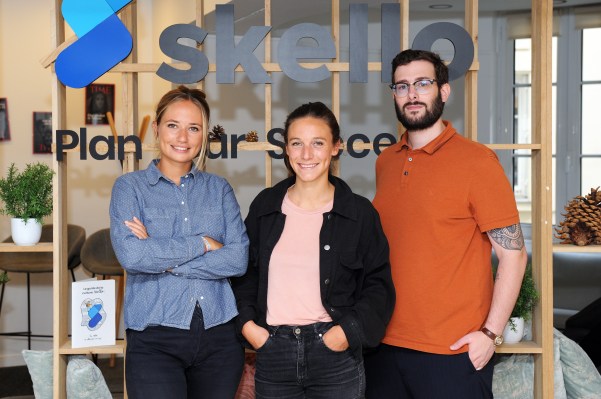 French startup Skello, which develops a SaaS tool that lets companies manage their work schedules, raises &euro;40M led by Partech (Romain Dillet/TechCrunch)