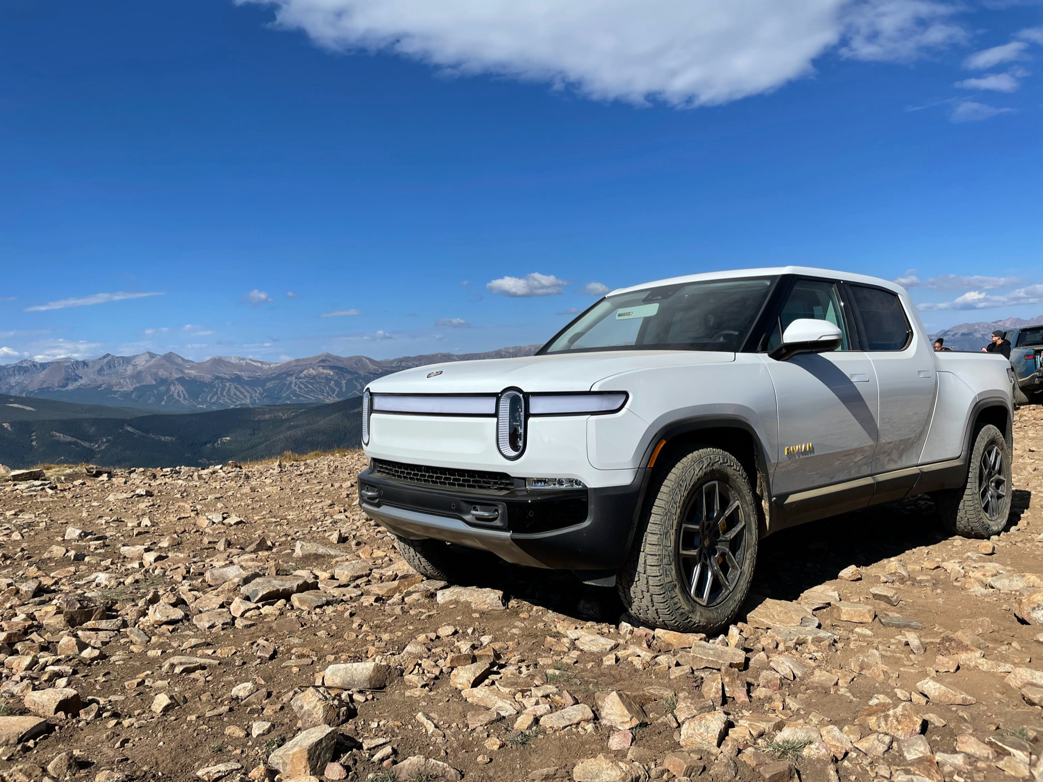 Rivian Showing Progress on Production and Expansion Goals for 25,000 EVs in 2022