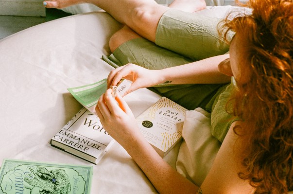photo of Folio’s 24-year-old founder is bootstrapping a curated, online bookstore image