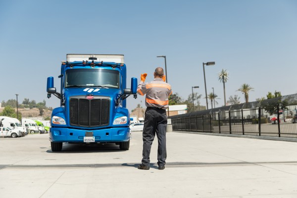 Ryder to build logistics network with autonomous trucking company Embark – TechCrunch