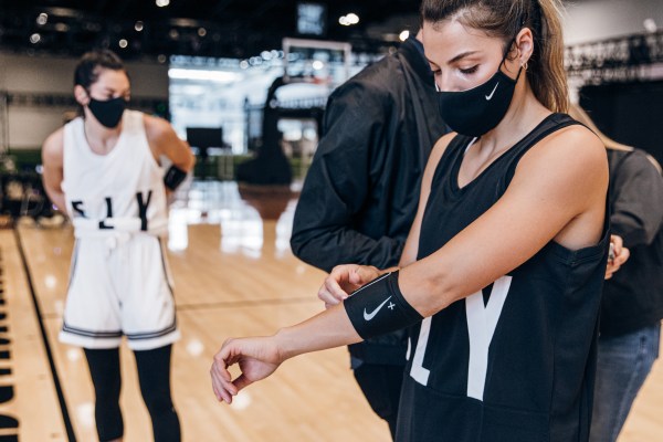 Athletes undergo testing on the basketball court at the Nike Sport Research Lab (image source: Nike)