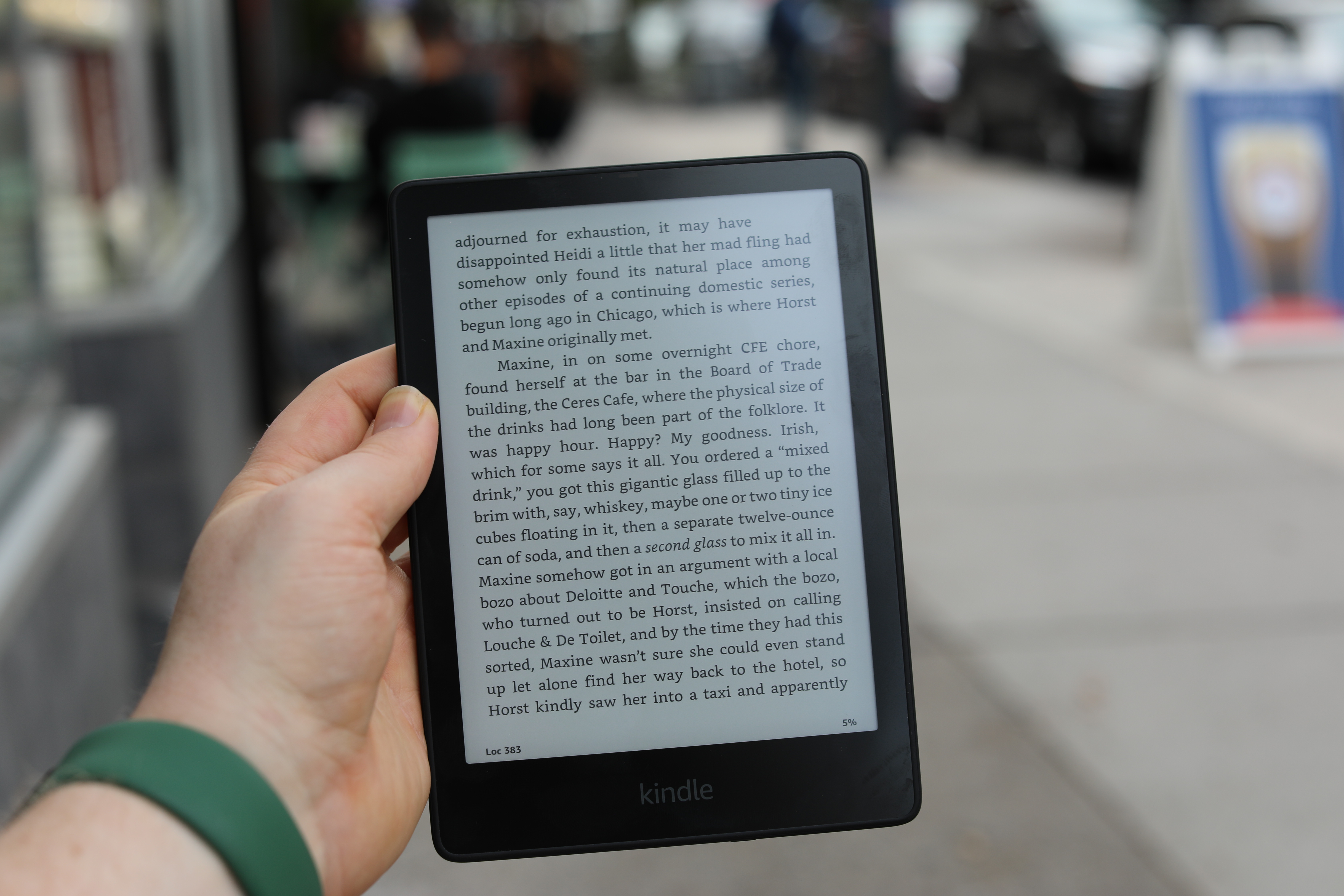 Amazon Kindle Paperwhite Signature Edition review | TechCrunch