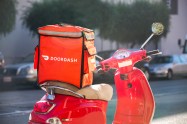 DoorDash introduces new safety features for riders including reduced notifications Image