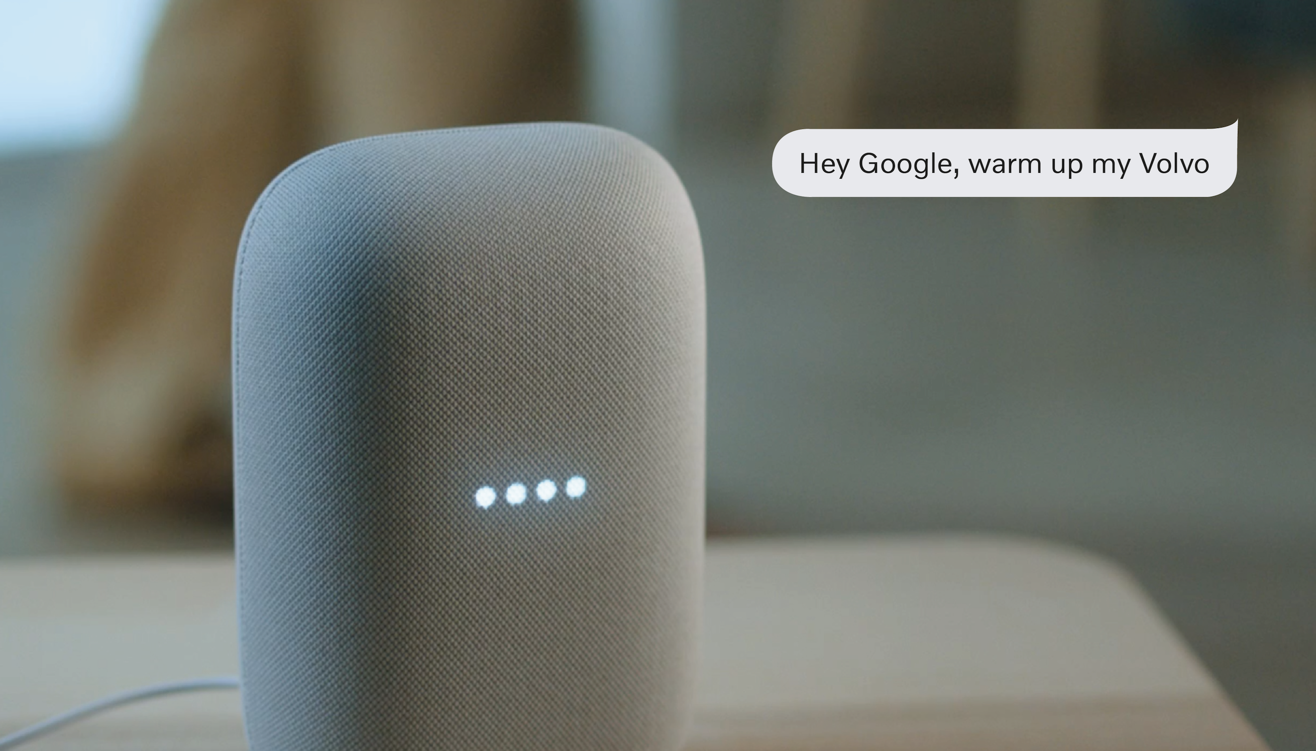 Asistente de voz del dispositivo Google Home para calentar el automóvil volvo