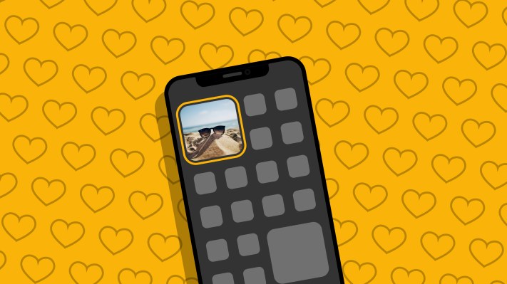 A new social app, Locket, popped to the top of the App Store charts in recent days thanks to its clever premise to put live photos from friends in a w