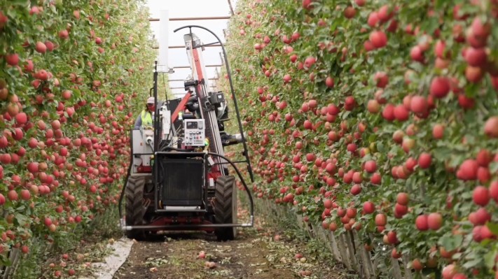 Abundant’s new owner looks to revive the apple-picking robot through equity crowdfunding – TechCrunch