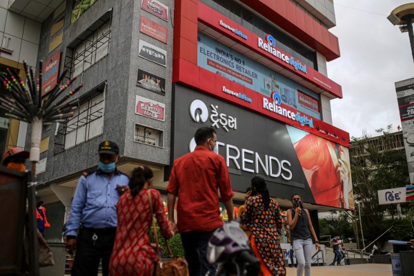 India’s retail giant Reliance to accept CBDC at stores • TechCrunch