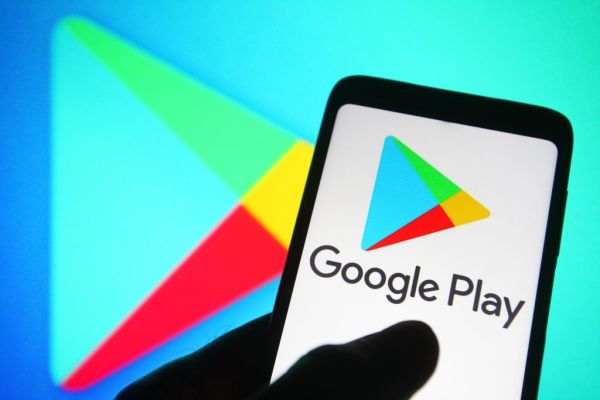 Google Play to pilot third-party billing option, starting with Spotify