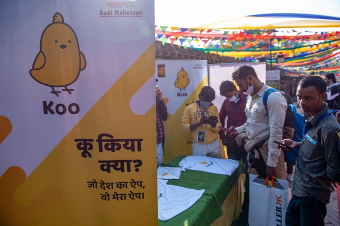 People download the Koo app at their promotional stall in