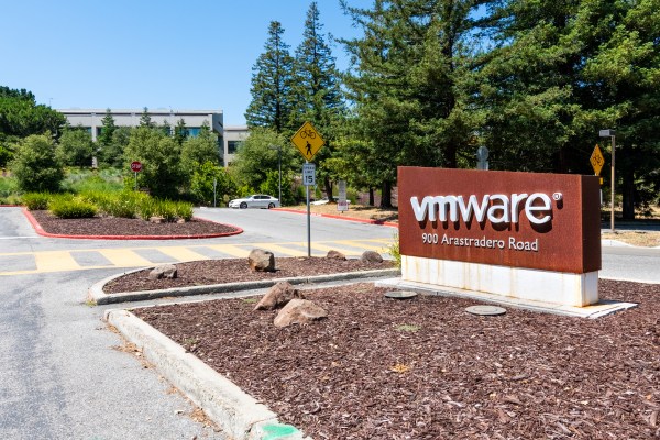 ¿Por qué en el mundo el fabricante de chips Broadcom estaría interesado en VMware?  – TechCrunch