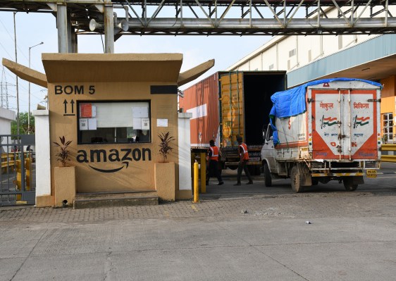Amazon launches Smart Commerce in India to help offline stores launch digital storefronts - TechCrunch