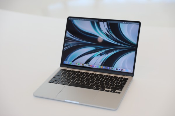 The M2 MacBook Air goes on sale next Friday – TechCrunch