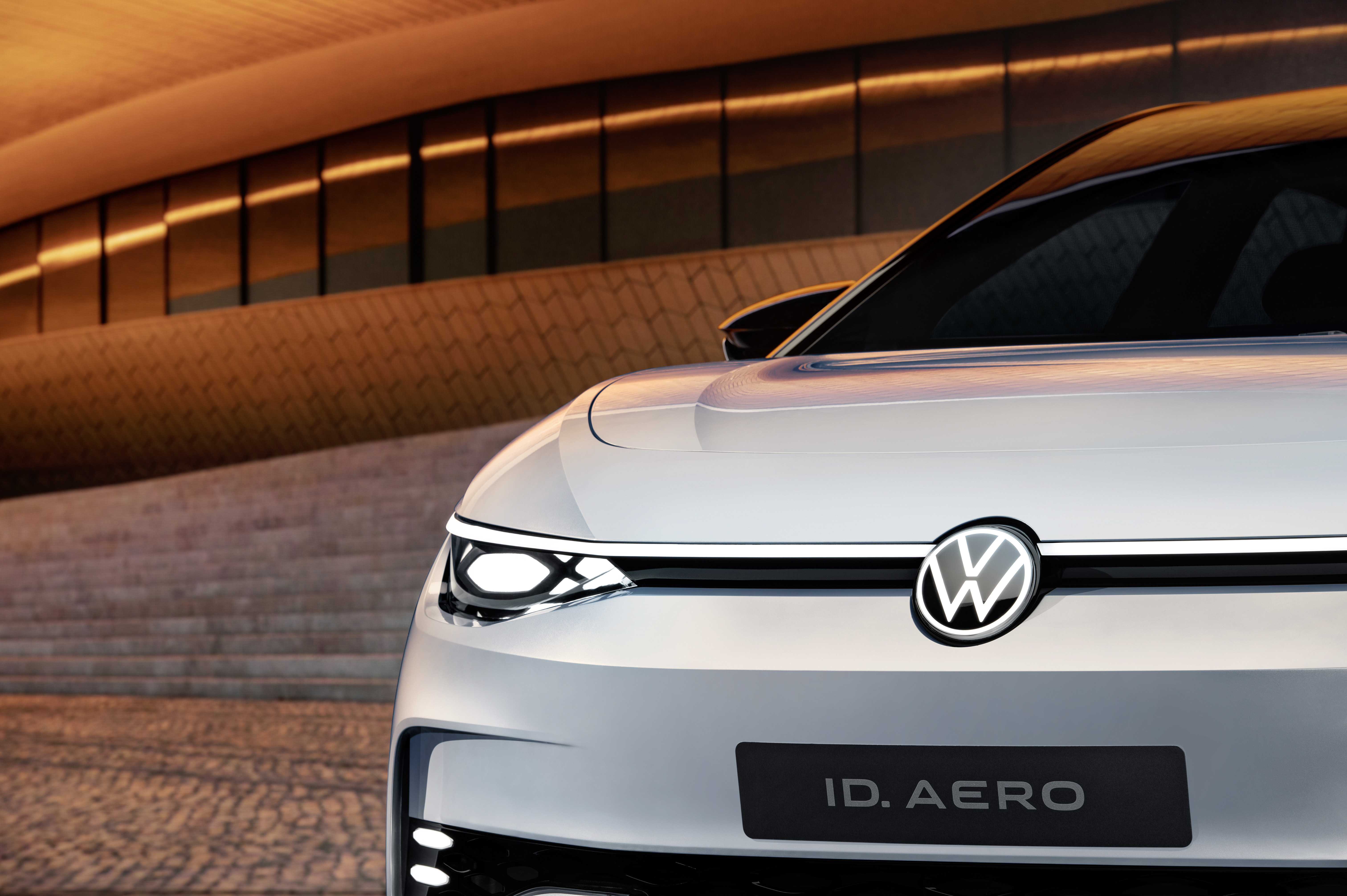 Allergisk skrig Historiker Volkswagen unveils ID. AERO concept that will provide the basis for 2023  flagship EV | TechCrunch