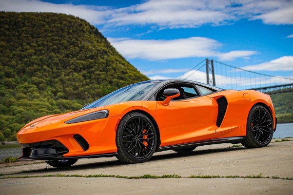 The 2022 McLaren GT is a fresh take on a classic recipe