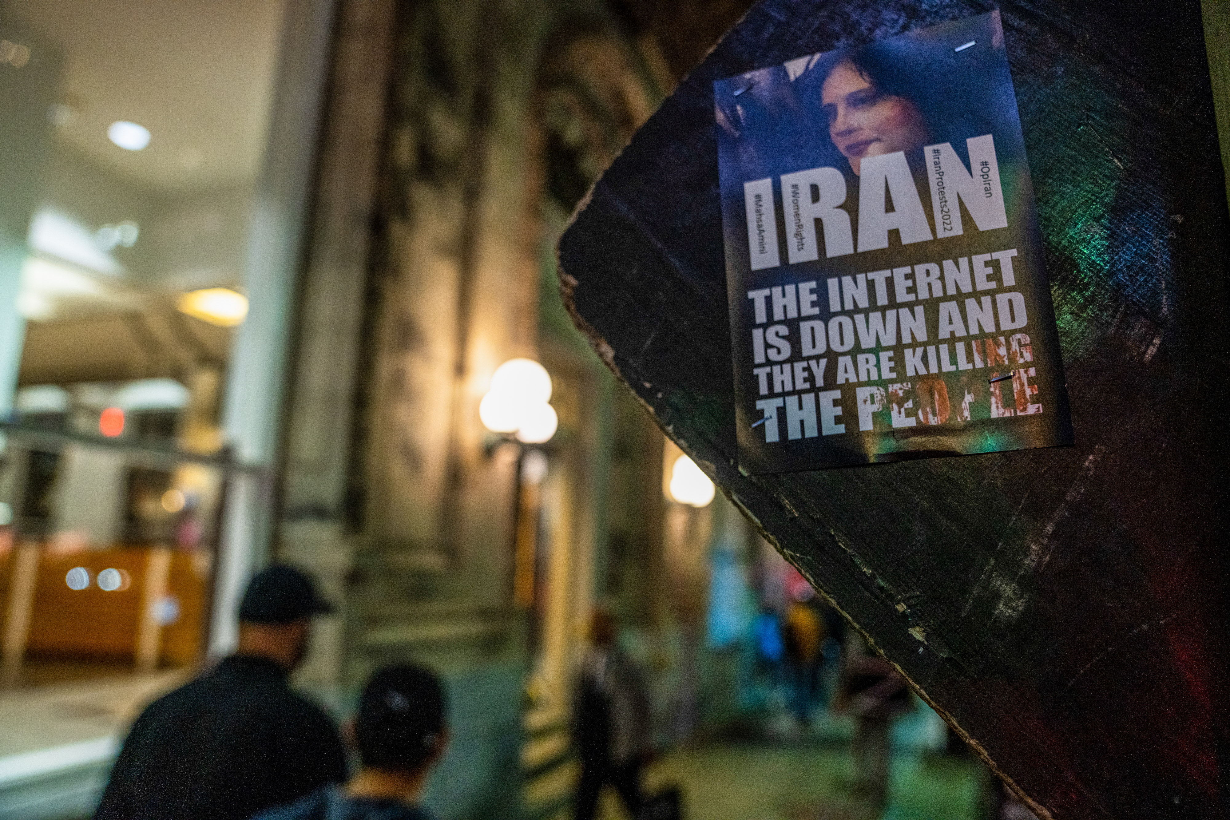 As Iran throttles its internet, activists fight to get online - TechCrunch (Picture 1)