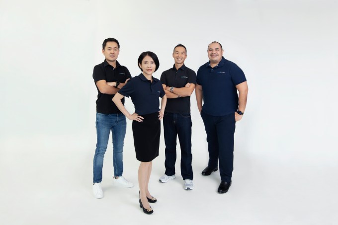 Managing Partner ACV Michael Surijaji, Helen Wang, Adrian Lee dan Pandu Sejahrir