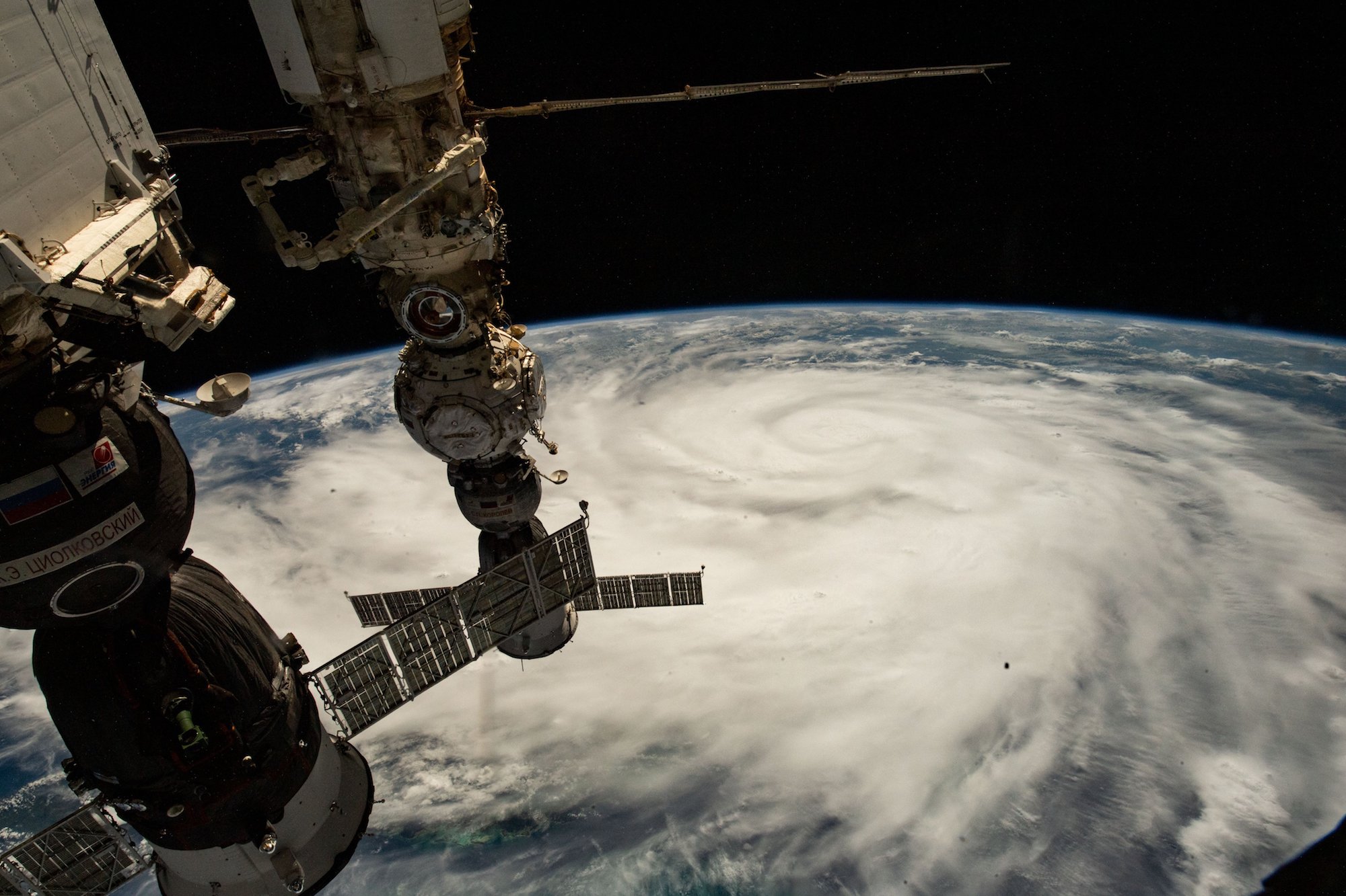 hurricane ian International Space Station