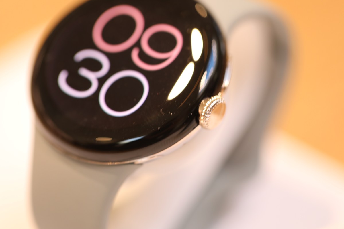 Let’s take a closer look at Google’s Pixel Watch • TechCrunch