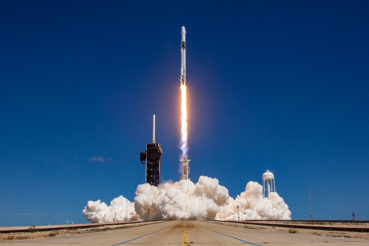 SpaceX notches eighth human spaceflight mission with Crew-5 - TechCrunch