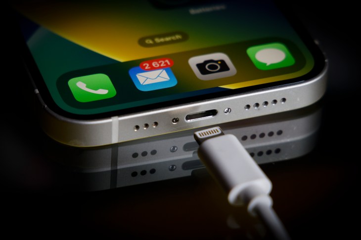 Apple exec says future iPhones will comply with EU's USB-C mandate