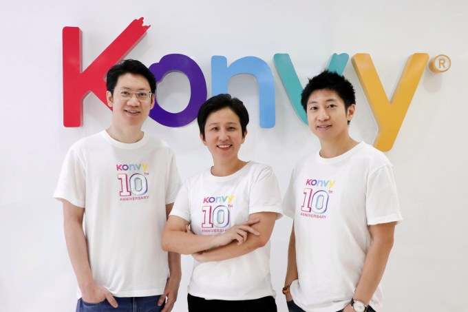 Convy founders Leon Huang, Pornsuda Vangvidhyakul and Qinghui Huang