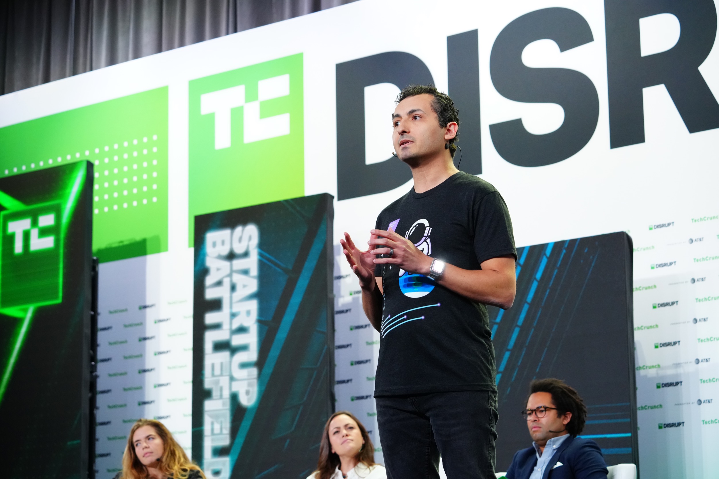 Kayhan Space pitches in Startup Battlefield at TechCrunch Disrupt in San Francisco on October 19, 2022. Image Credit: Darrell Etherington / TechCrunch