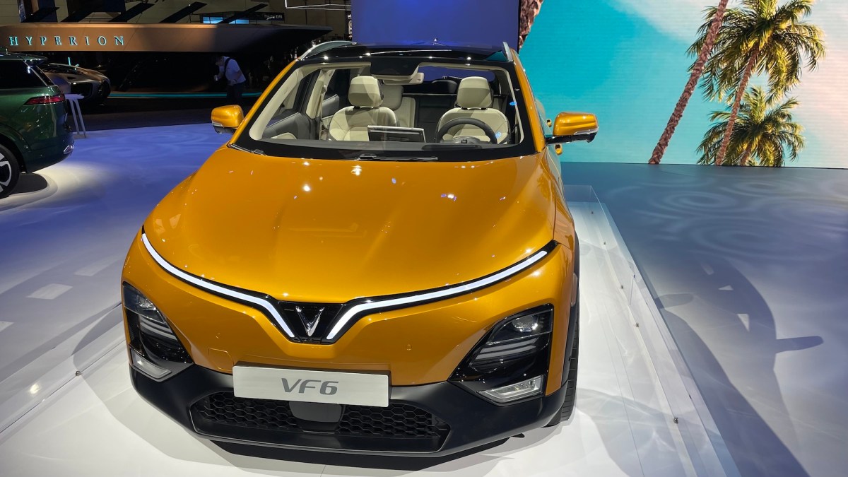 vinfast-s-bid-to-attract-us-buyers-includes-4-all-electric-suvs-and-maybe-a-sports-car
