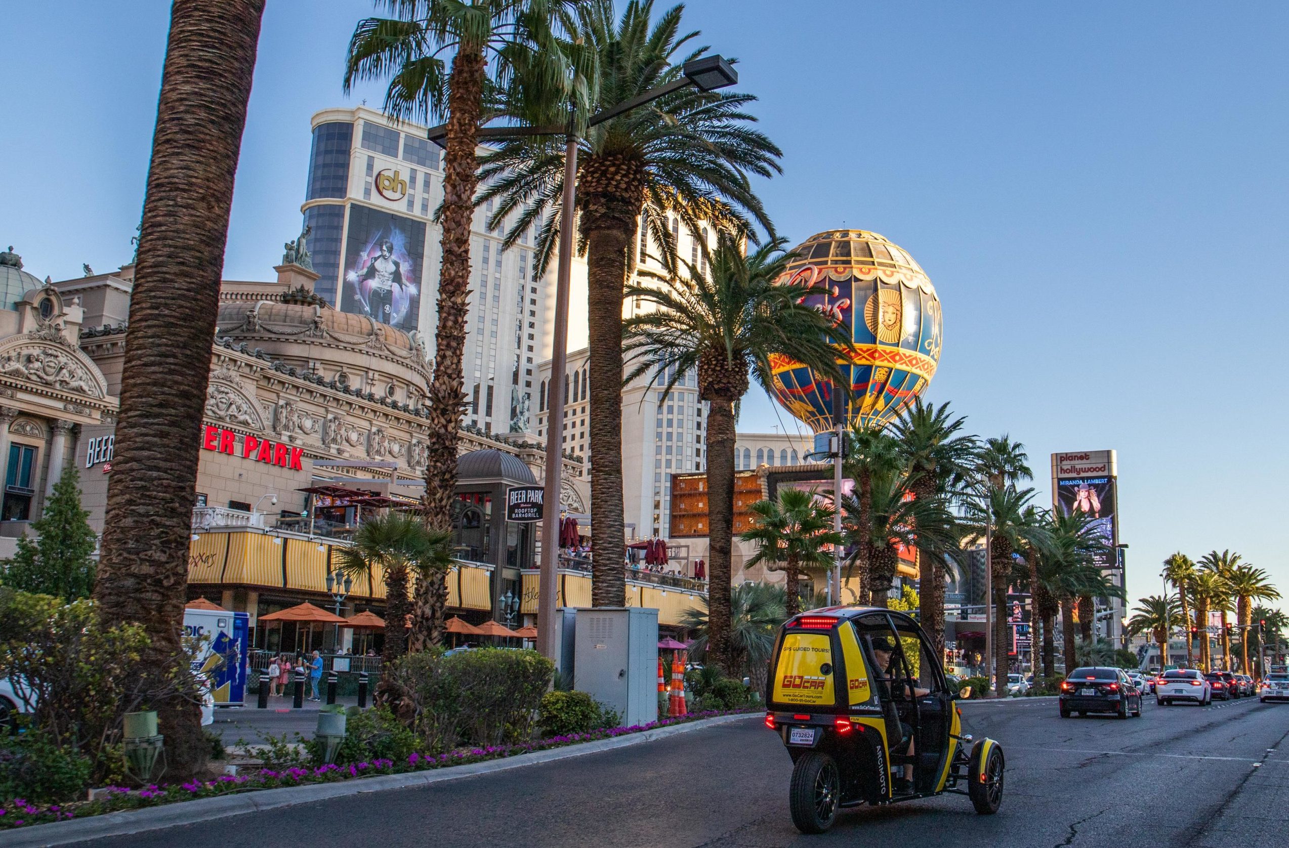 Un Arcimoto FUV en el Strip de Las Vegas
