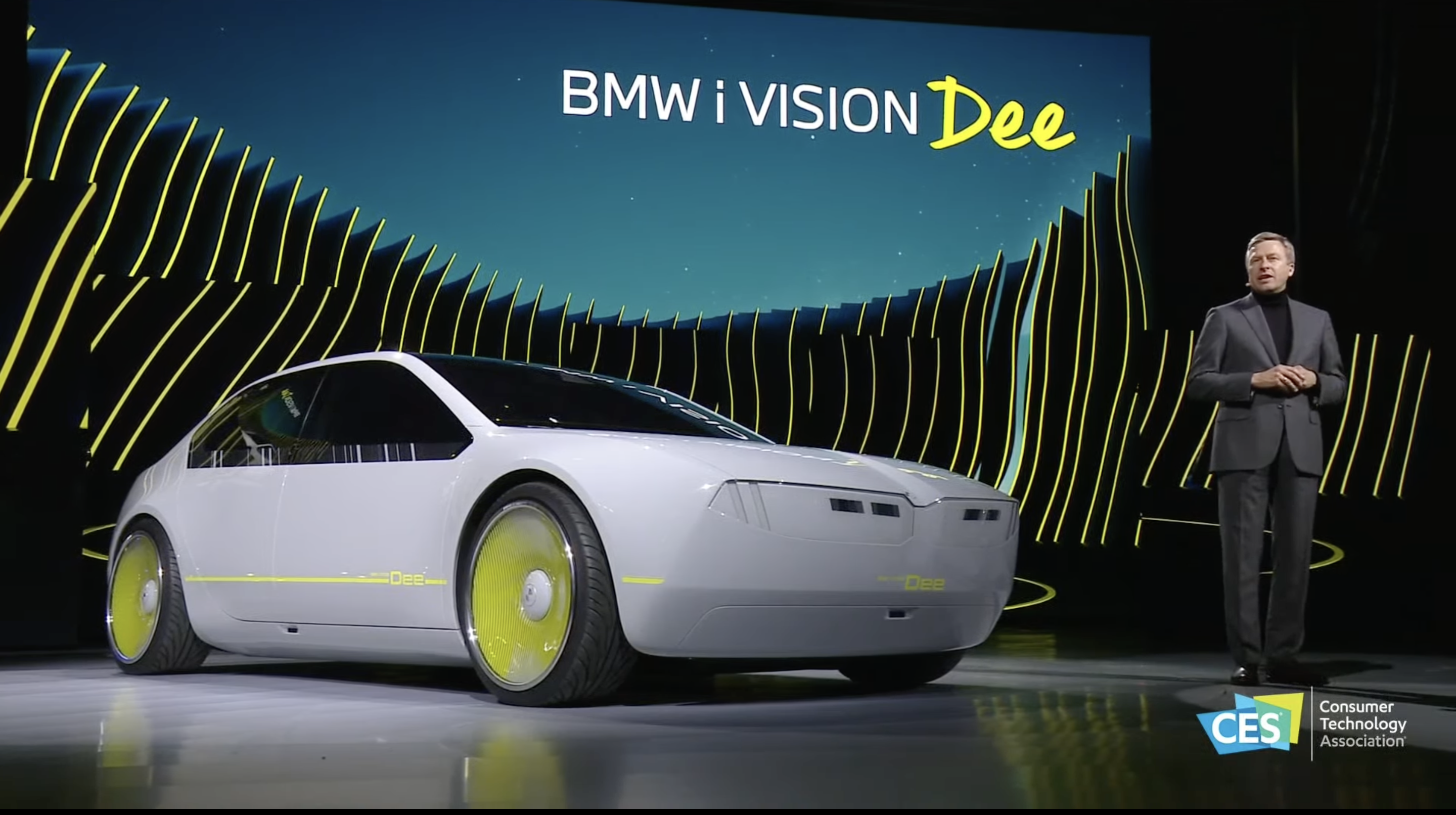 BMW unveils Dee prototype, 'the next level of human-machine interaction' |  TechCrunch