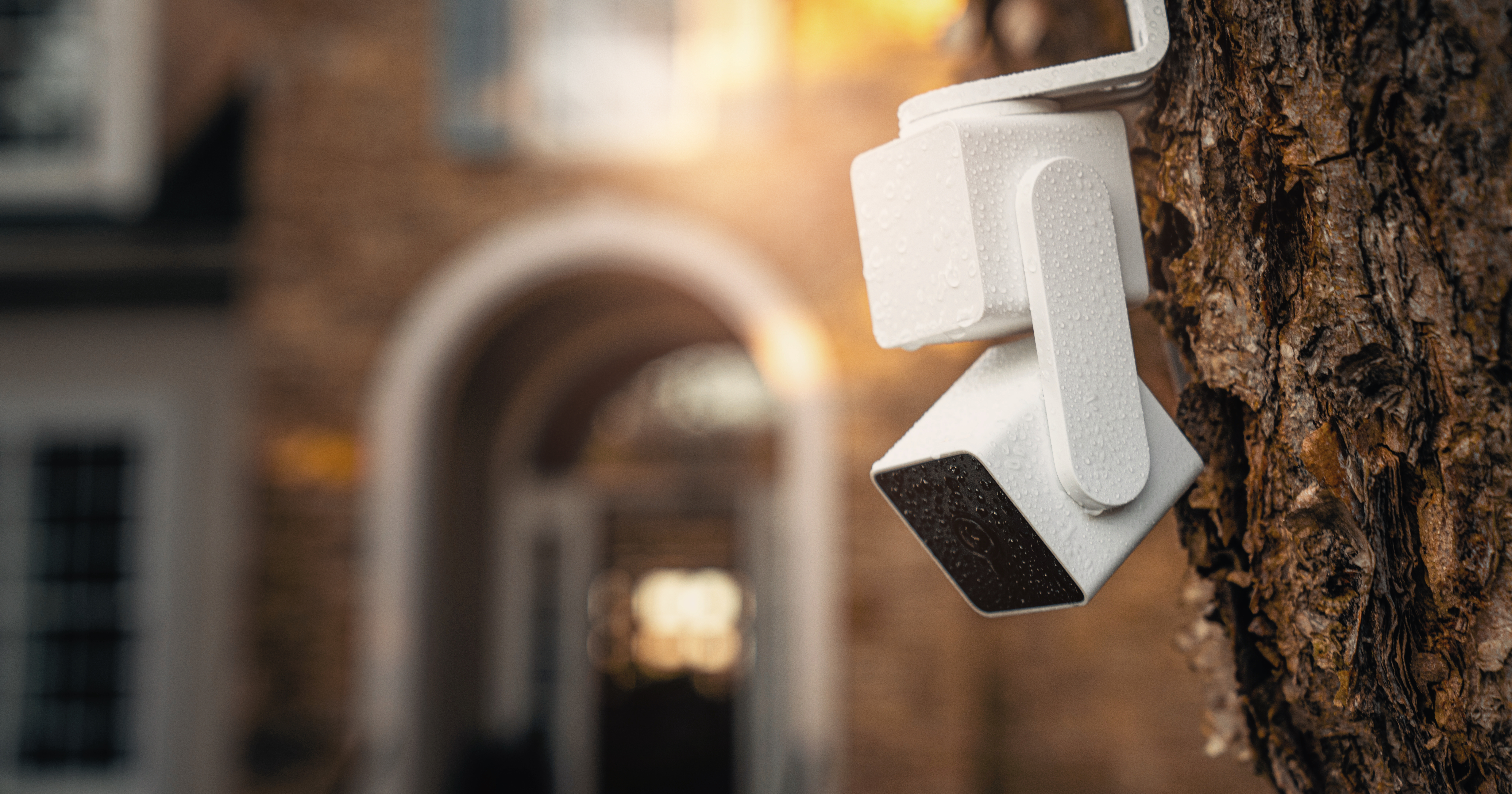 Wyze launches its new $34 pan and tilt security camera • TechCrunch | Loop Tech Wyze Cam Pan v3 2