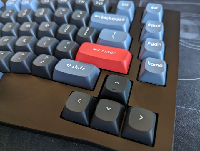 Keychron es compatible con el teclado Q10 Alice-style • TechCrunch