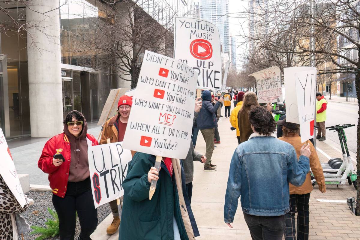 YouTube Music contractors strike over alleged unfair labor practices • Zoo House News