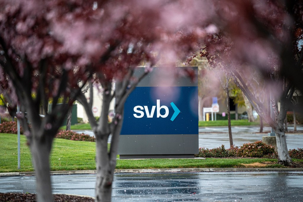 Silicon Valley Bank sign