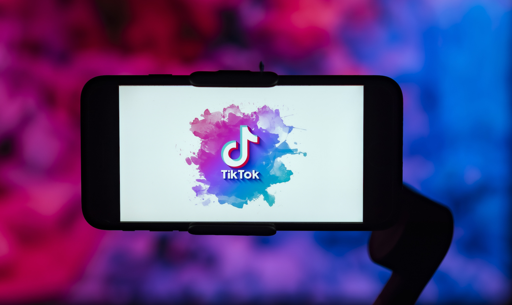 INDIA - 2023/04/02: In this photo illustration, the TikTok logo is seen displayed on a mobile phone screen. (Photo Illustration by Idrees Abbas/SOPA Images/LightRocket via Getty Images)