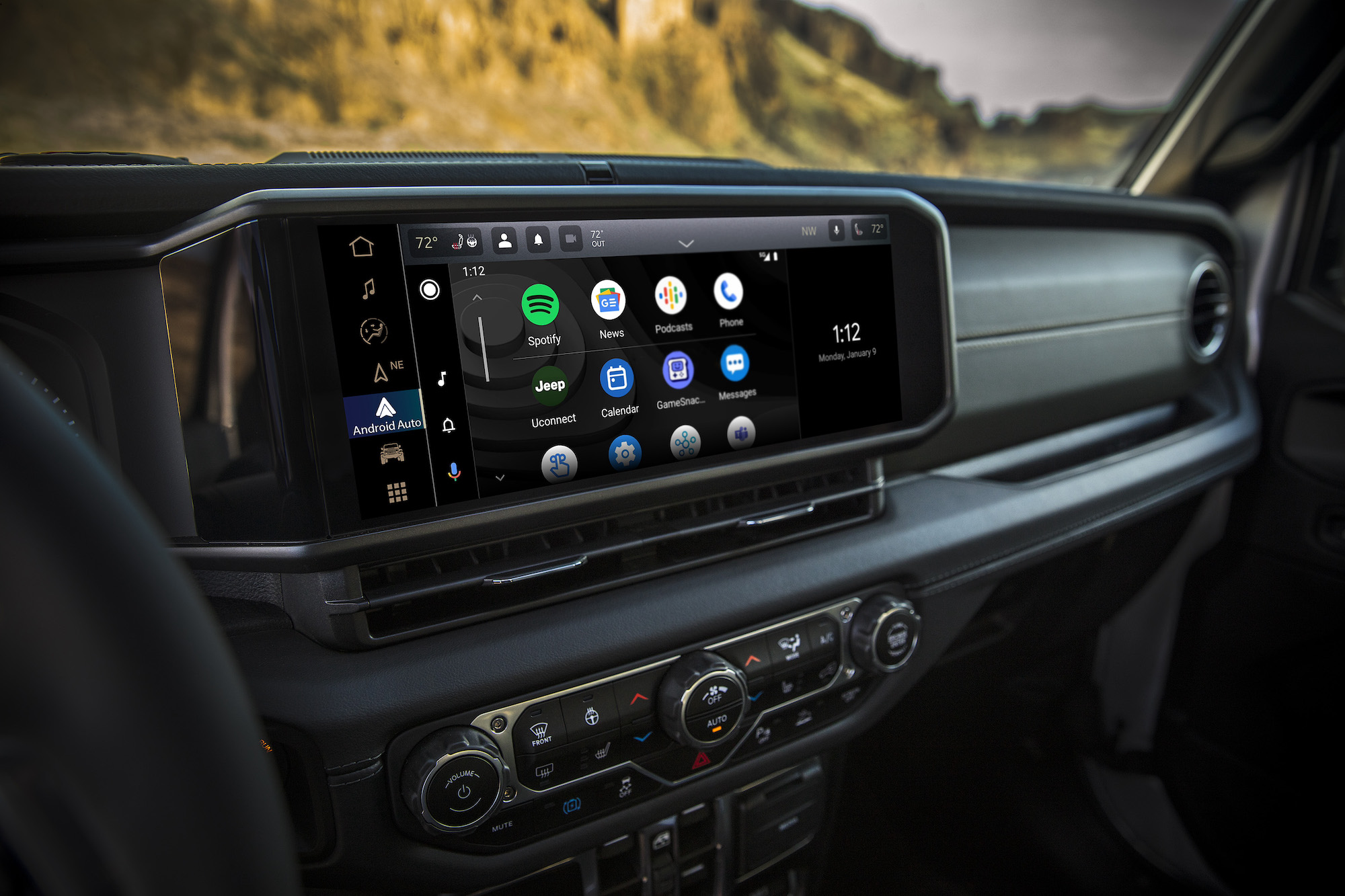 2024 Jeep Wrangler Rubicon 4xe dashboard, featured at the New York Auto Show 2023