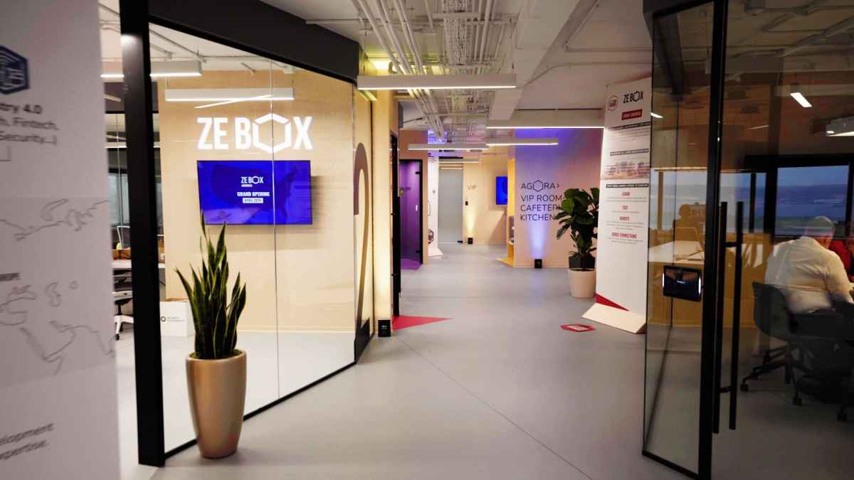 ZEBOX, an incubator for provide chain startups, launches its Asia hub in Singapore