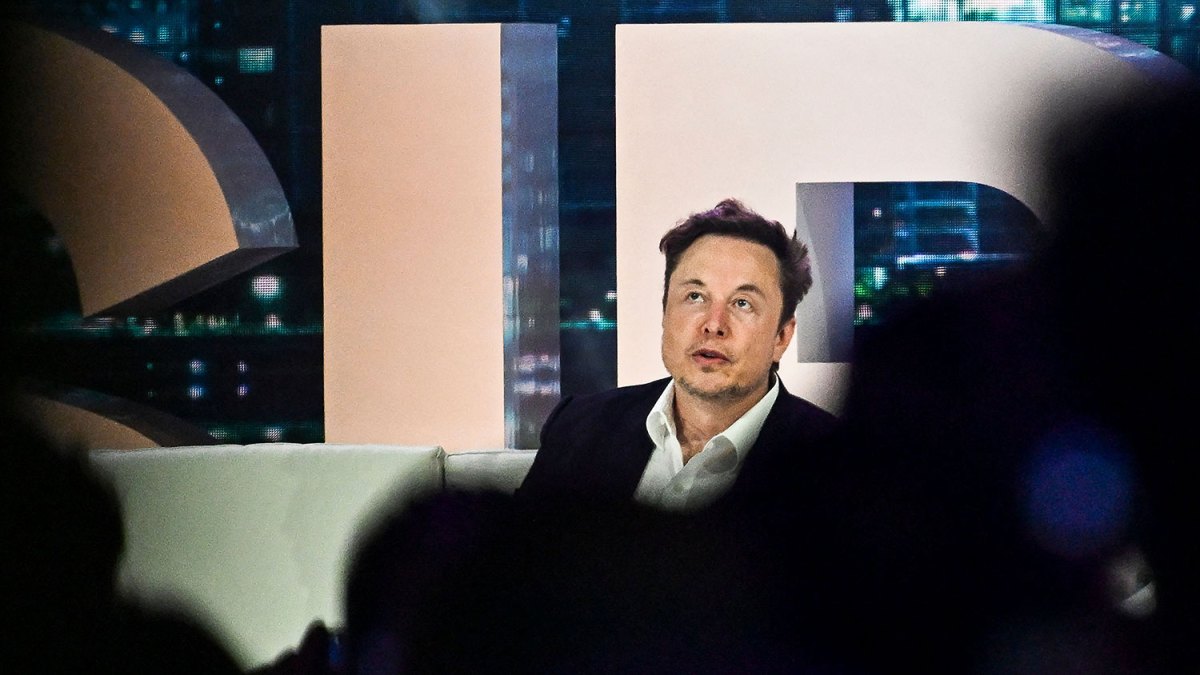 Elon Musk’s lawyers accuse nonprofit of colluding with Twitter rivals