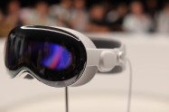 A closer look at Apple’s $3,499 Vision Pro headset Image