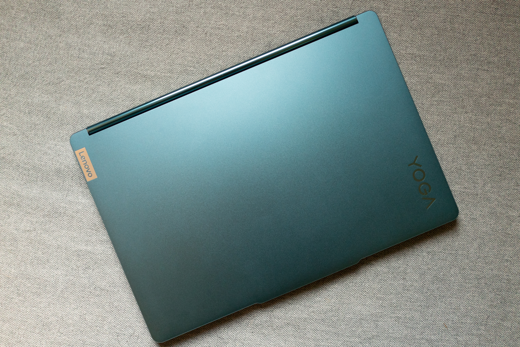 Lenovo YogaBook 9i