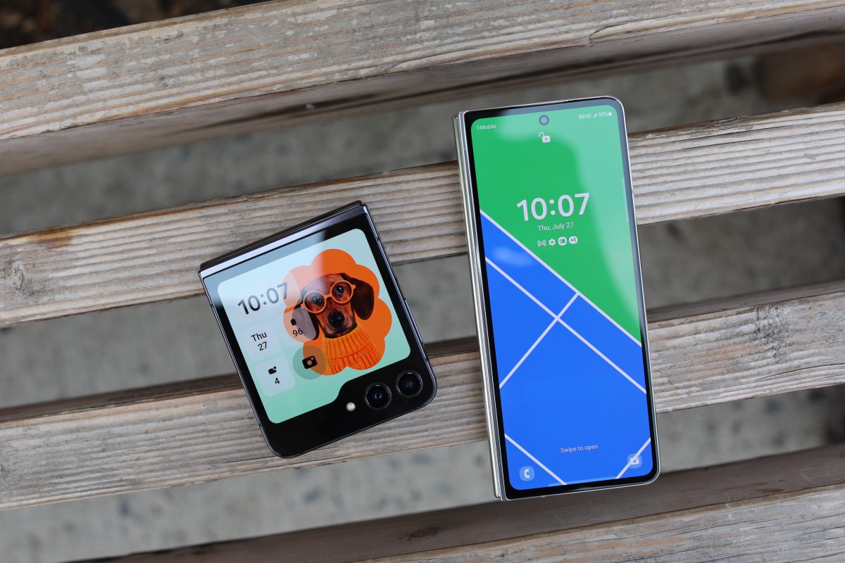 samsung galaxy z flip 5 and galaxy fold 5 phones side by side from left to right