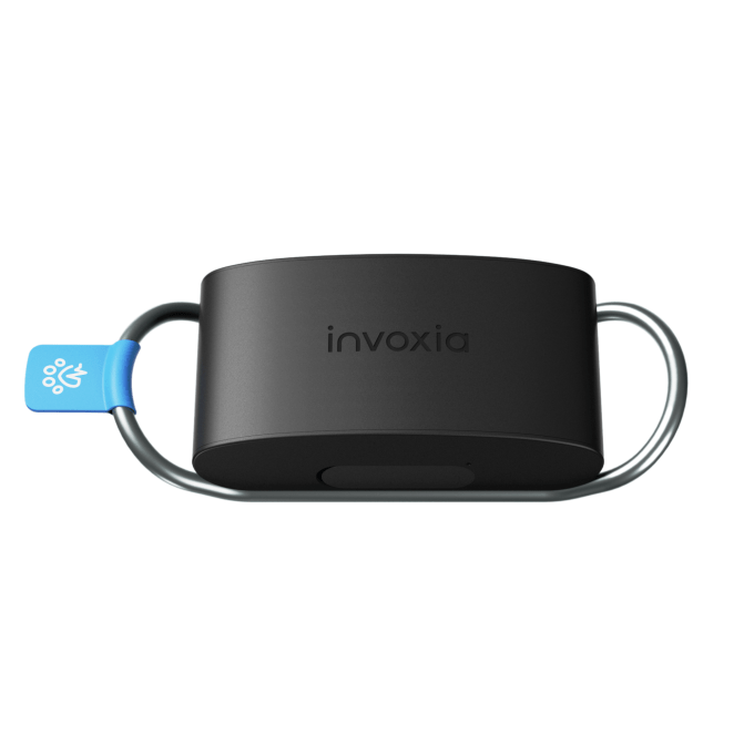 Invoxia's pet tracking device can be used for both cats and dogs