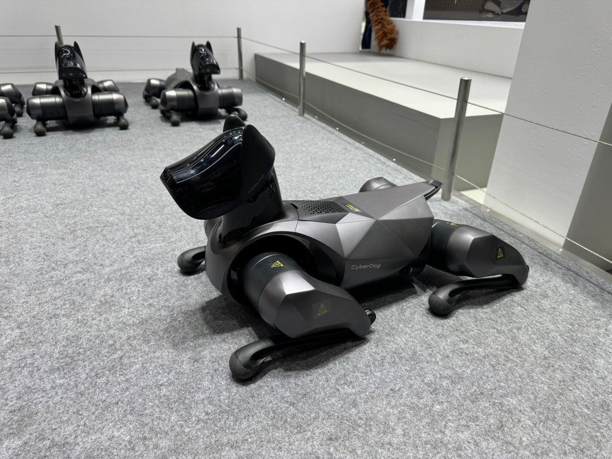 Xiaomi’s latest robot dog does backflips off skateboards, costs $3,000