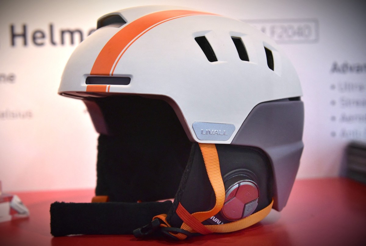 Security flaw in a popular smart helmet allowed silent location tracking - techcrunch.com